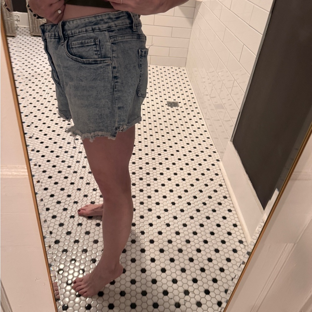 Time and Tru Light Blue Jean Shorts - Picture 6 of 6